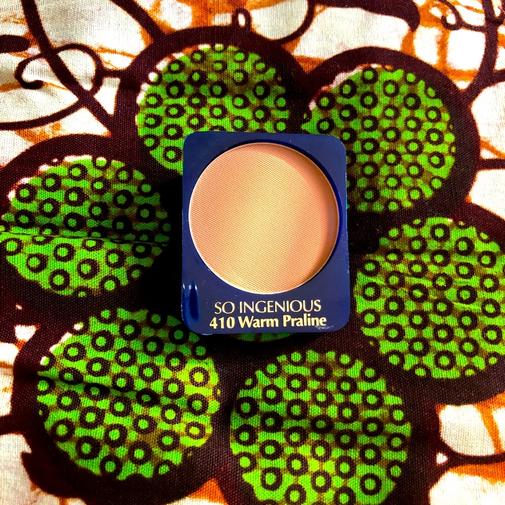 Estee Lauder, So Ingenious Powder, DISCONTINUED